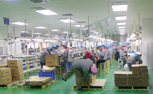 滑軌精益生產(chǎn)線 滑軌<a href='/shengchanxianxitong.htm' class='keys' title='點(diǎn)擊查看關(guān)于精益生產(chǎn)線的相關(guān)信息' target='_blank'>精益生產(chǎn)線</a>