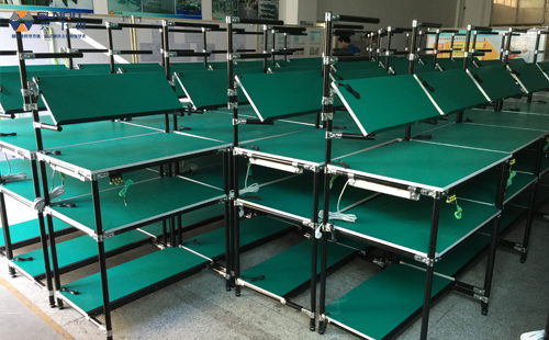 不銹鋼<a href='/jingyiguan.htm' class='keys' title='點擊查看關(guān)于精益管的相關(guān)信息' target='_blank'>精益管</a>工作臺 不銹鋼精益管工作臺