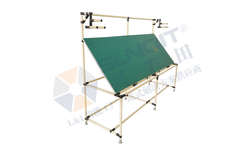 米黃色線(xiàn)棒管