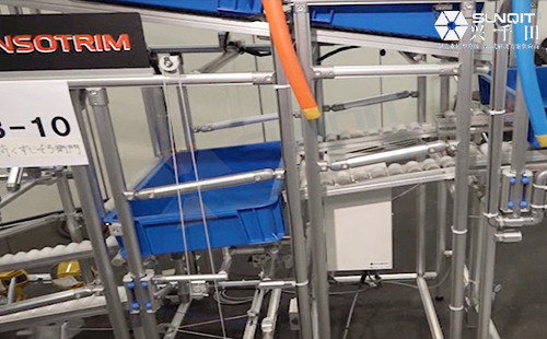 物料自動補(bǔ)給、空箱自動堆垛LCIA機(jī)構(gòu)