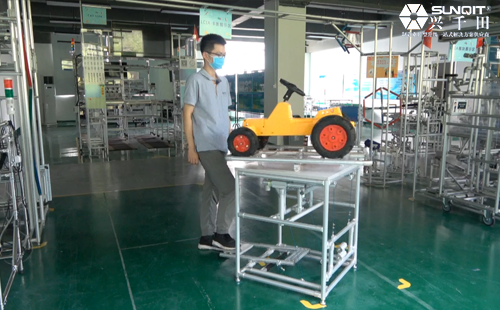 180°往返旋轉(zhuǎn)工作臺 180°往返旋轉(zhuǎn)工作臺