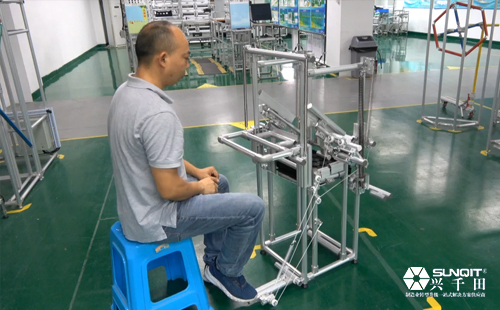 吸塑盤補(bǔ)給回收一體LCIA機(jī)構(gòu) 吸塑盤補(bǔ)給回收一體LCIA機(jī)構(gòu)