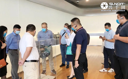 引領(lǐng)企業(yè)智能制造轉(zhuǎn)型，助推企業(yè)高效發(fā)展!