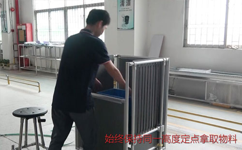 定點(diǎn)提升彩盒彈簧臺(tái)車(chē)