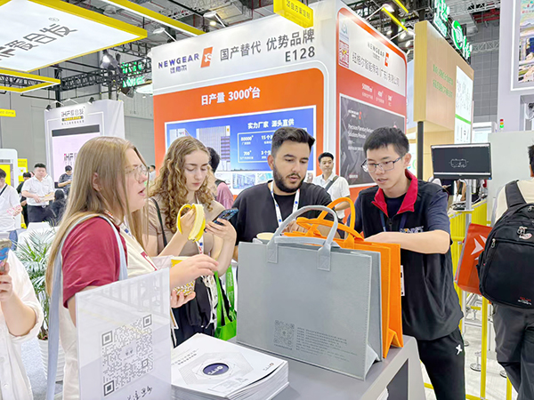 興千田上海工博會(huì)4 興千田上海工博會(huì)4