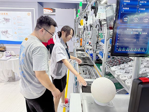 興千田上海展2 興千田上海展2